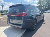 Thumbnail of 2023 Fathom Blue Pearlcoat Chrysler Pacifica