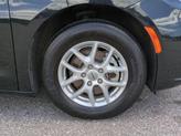 Thumbnail of 2023 Brilliant Black Crystal Pearlcoat Chrysler Pacifica