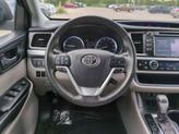 Thumbnail of 2019 Midnight Black Metallic Toyota Highlander