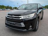 Thumbnail of 2019 Midnight Black Metallic Toyota Highlander