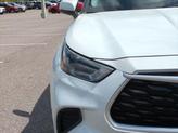 Thumbnail of 2022 Wind Chill Pearl Toyota Highlander