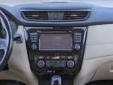 Thumbnail of 2017 Pearl White Nissan Rogue