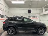 Thumbnail of 2022 Diamond Black Crystal Pearlcoat Jeep Grand Cherokee