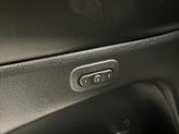 Thumbnail of 2022 Diamond Black Crystal Pearlcoat Jeep Grand Cherokee