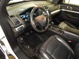 Thumbnail of 2017 Oxford White Ford Explorer