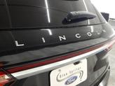 Thumbnail of 2022 Infinite Black Metallic Clearcoat Lincoln Corsair