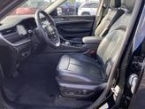 Thumbnail of 2022 Diamond Black Jeep Grand Cherokee L