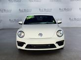Thumbnail of 2019 Pure White Volkswagen Beetle