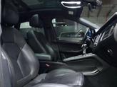 Thumbnail of 2017 Blue Porsche Macan