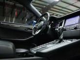 Thumbnail of 2017 Blue Porsche Macan