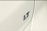 Thumbnail of 2022 Summit White Chevrolet Equinox