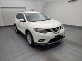 Thumbnail of 2014 Moonlight White Nissan Rogue