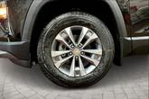 Thumbnail of 2026 Mosaic Black Metallic Chevrolet Equinox