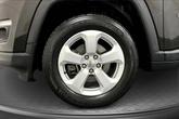 Thumbnail of 2018 Diamond Black Crystal Pearlcoat Jeep Compass