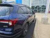 Thumbnail of 2022 Obsidian Blue Pearl Honda Pilot