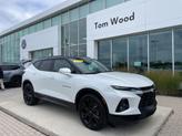 Thumbnail of 2022 Iridescent Pearl Tricoat Chevrolet Blazer