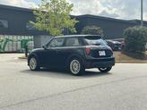 Thumbnail of 2025 Midnight Black II Metallic MINI Hardtop