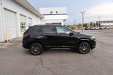 Thumbnail of 2022 Diamond Black Crystal Pearlcoat Jeep Compass
