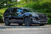 Thumbnail of 2024 Mosaic Black Metallic Chevrolet Traverse
