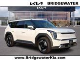 Photo of 2026 Glacial White Pearl Kia EV9