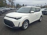 Thumbnail of 2025 Snow White Pearl Kia Soul