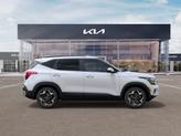 Thumbnail of 2025 Snow White Pearl Kia Seltos
