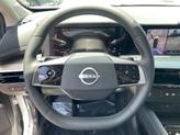 Thumbnail of 2025 White / Black Nissan Murano