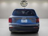 Thumbnail of 2022 Everlasting Silver Kia Sorento