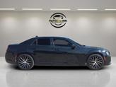 Thumbnail of 2018 Gloss Black Chrysler 300