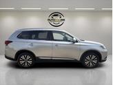 Thumbnail of 2020 Alloy Silver Metallic Mitsubishi Outlander