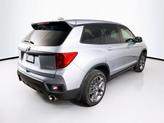 Thumbnail of 2023 Lunar Silver Metallic Honda Passport