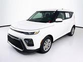 Thumbnail of 2022 Snow White Pearl Kia Soul