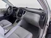 Thumbnail of 2005 Millennium Silver Toyota Highlander