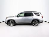 Thumbnail of 2025 Lunar Silver Metallic Honda Pilot