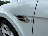 Thumbnail of 2018 White Bentley Bentayga