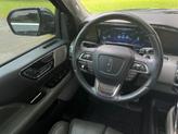 Thumbnail of 2022 Manhattan Green Lincoln Navigator