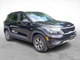 Thumbnail of 2022 Cherry Black Kia Seltos