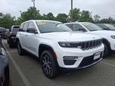 Thumbnail of 2025 Bright White Clearcoat Jeep Grand Cherokee