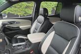 Thumbnail of 2023 Summit White Chevrolet Traverse