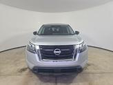 Thumbnail of 2025 Brilliant Silver Metallic Nissan Pathfinder