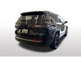 Thumbnail of 2025 Diamond Black Crystal Pearlcoat Jeep Grand Cherokee L