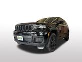 Thumbnail of 2025 Diamond Black Crystal Pearlcoat Jeep Grand Cherokee L
