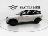 Thumbnail of 2025 Nanuq White Metallic MINI Countryman