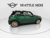 Thumbnail of 2025 British Racing Green IV Metallic MINI Hardtop