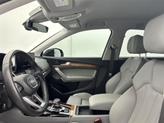Thumbnail of 2022 Mythos Black Metallic Audi Q5