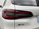 Thumbnail of 2022 Mineral White Metallic BMW X5