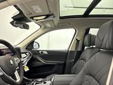 Thumbnail of 2026 Sparkling Copper Metallic BMW X7