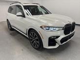 Thumbnail of 2022 Mineral White Metallic BMW X7