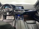 Thumbnail of 2022 Mineral White Metallic BMW X7
