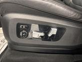Thumbnail of 2022 Mineral White Metallic BMW X7
